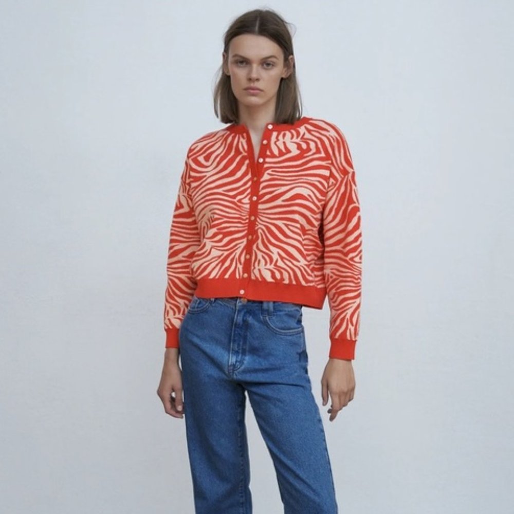 NWT Zara Zebra Orange Sweater Jacket Cardigan  Medium - Picture 3 of 12